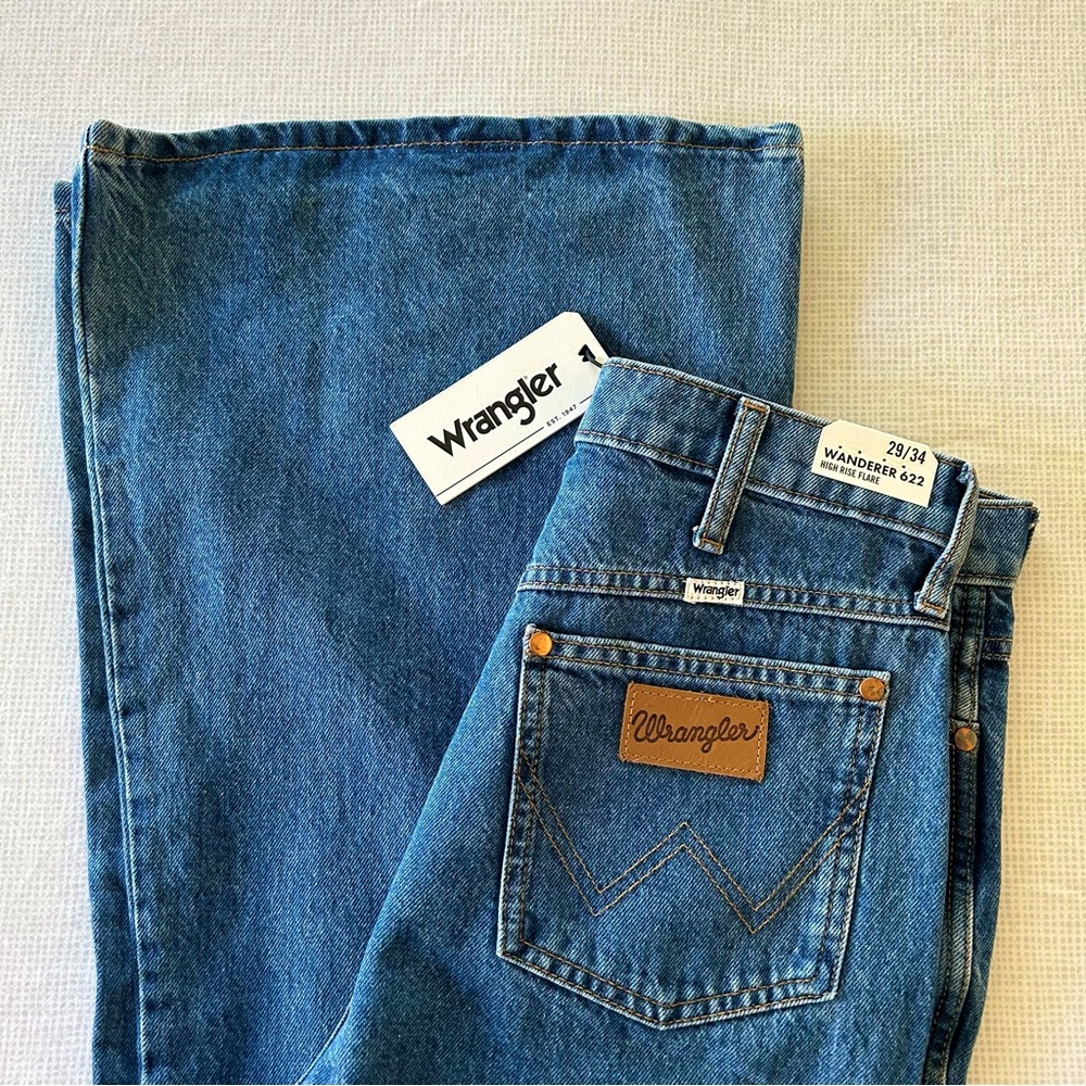 Wrangler High Rise Flare Wanderer